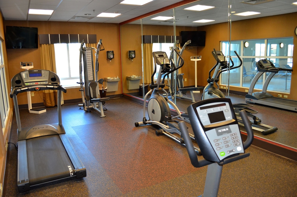 holiday inn express and suites smithfield selma by ihg