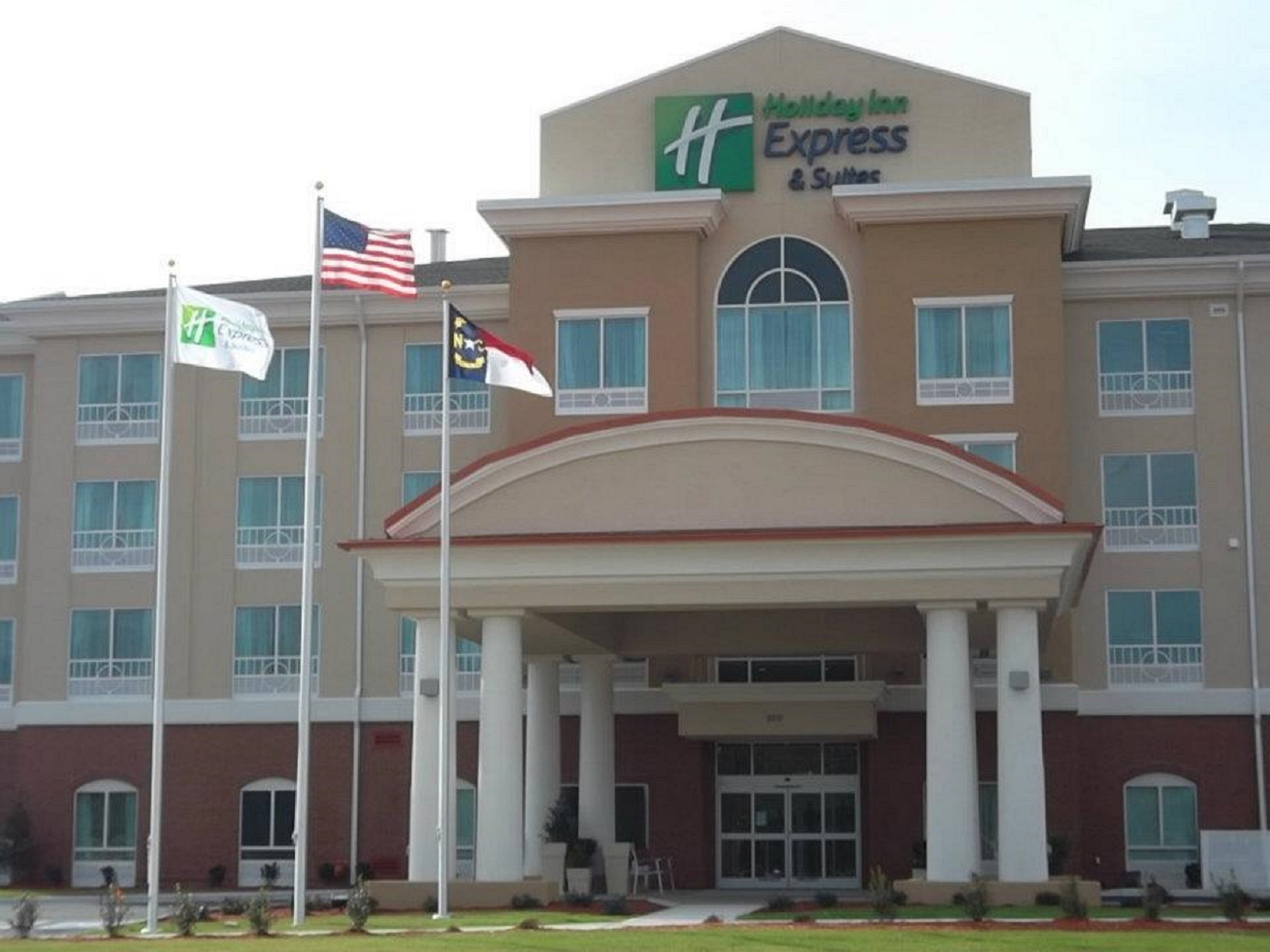 holiday inn express and suites smithfield selma by ihg