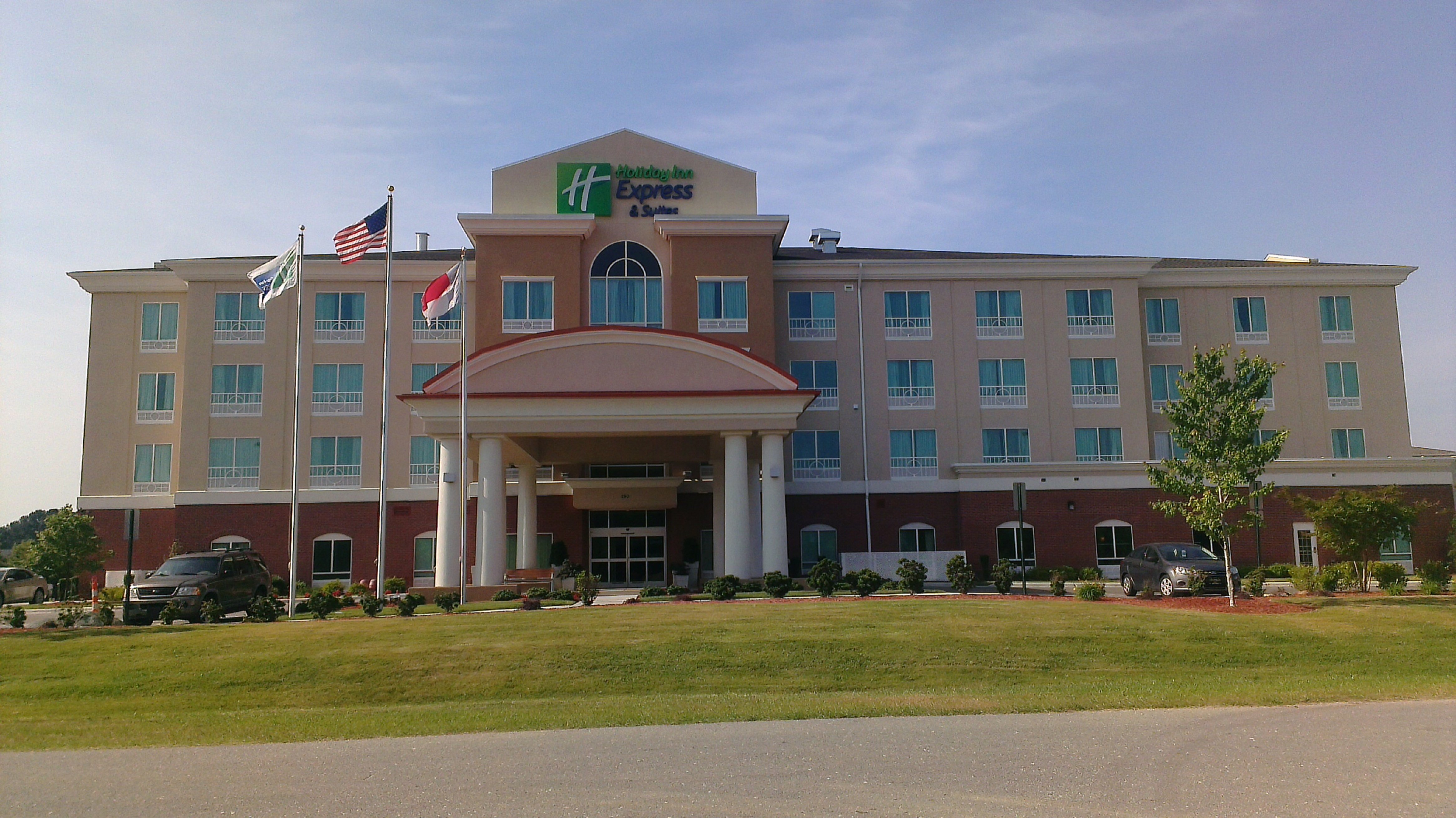 holiday inn express and suites smithfield selma by ihg