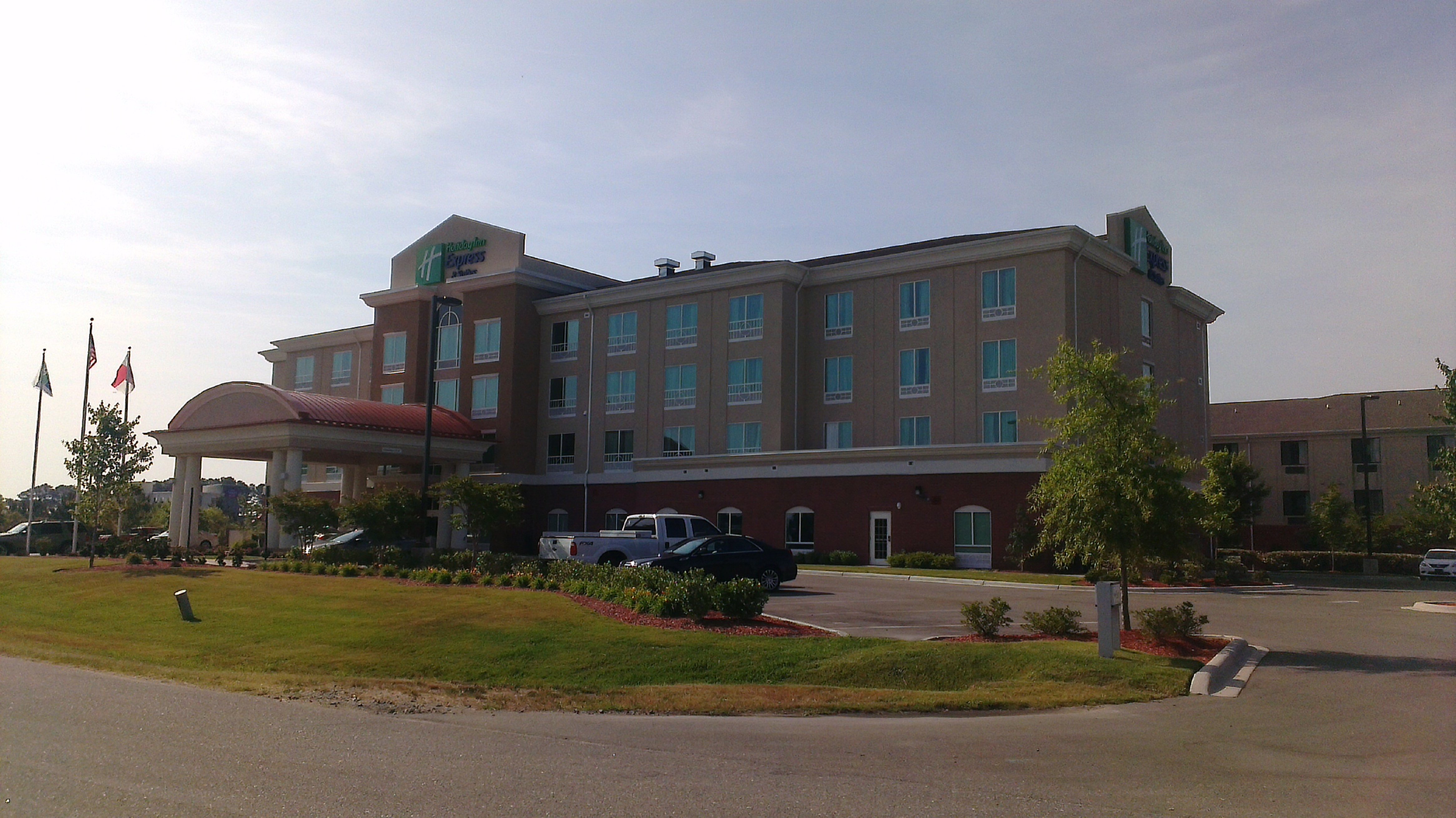 holiday inn express and suites smithfield selma by ihg