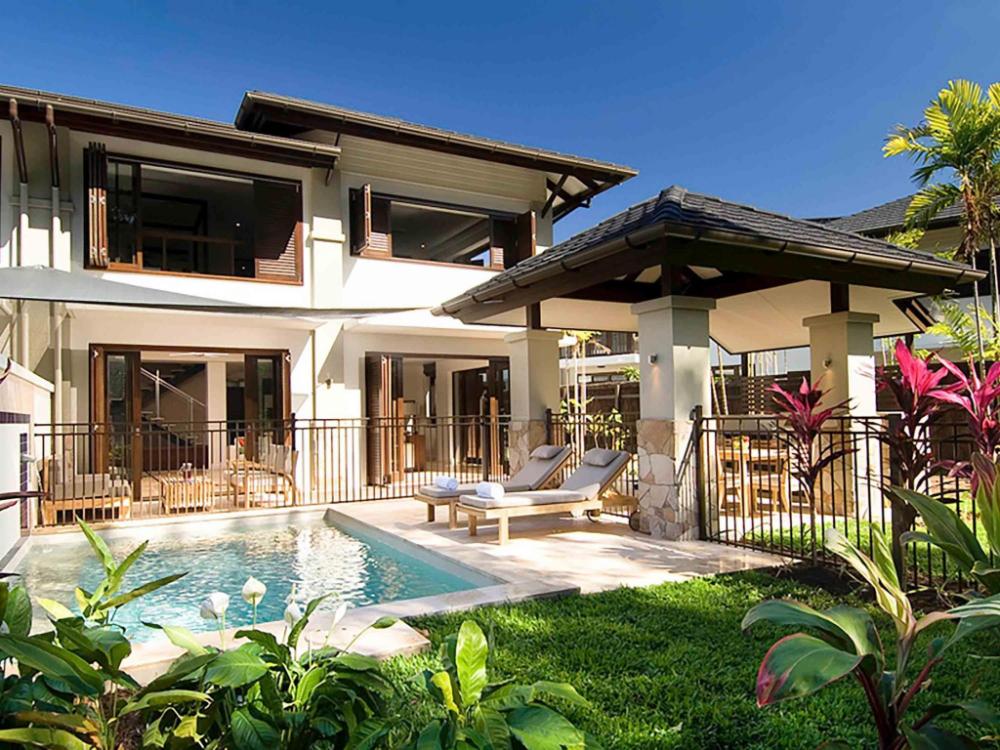 pullman port douglas sea temple resort and spa