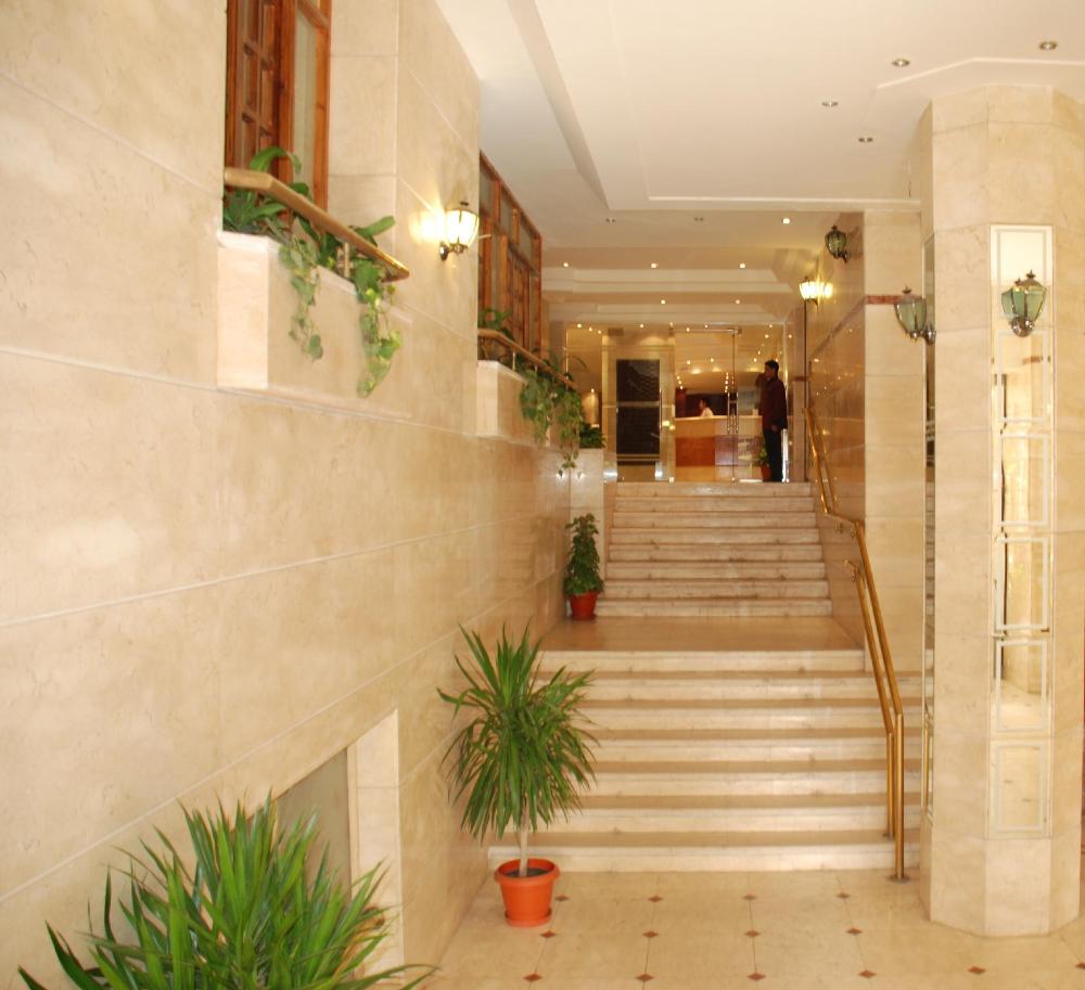 aura inn hotel cairo