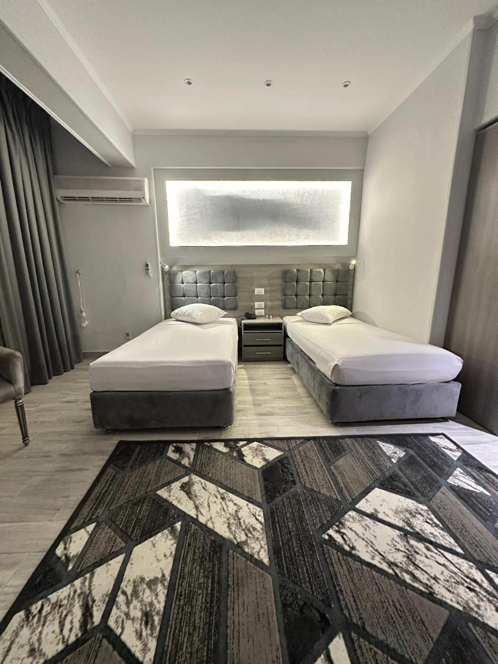 aura inn hotel cairo