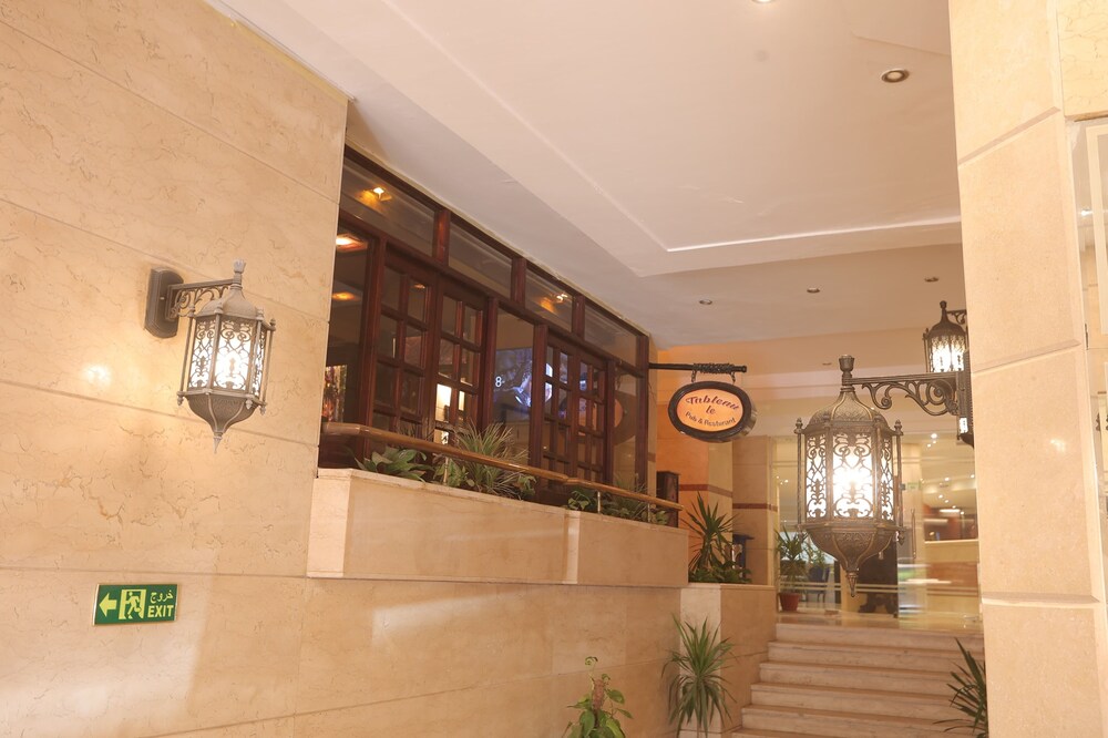 aura inn hotel cairo