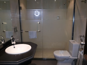 aura inn hotel cairo