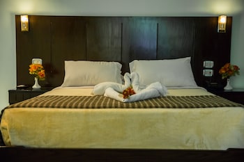 aura inn hotel cairo