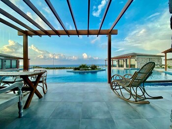 maldive holiday homes