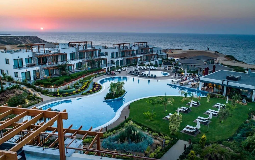 maldive holiday homes