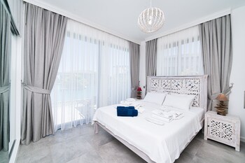 maldive holiday homes