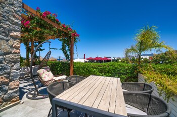 maldive holiday homes