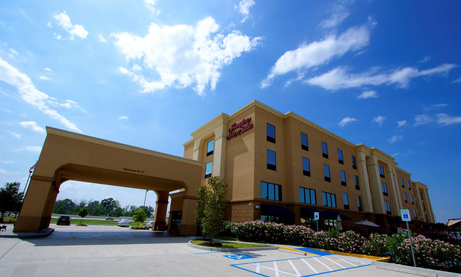hampton inn and suites by hilton tomball houston nw