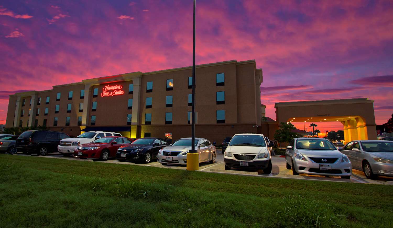 hampton inn and suites by hilton tomball houston nw