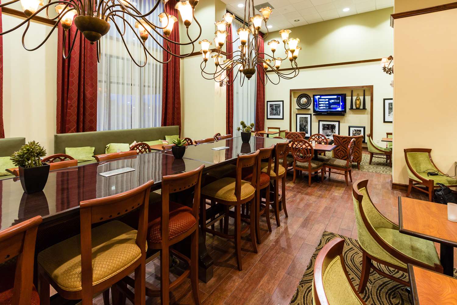 hampton inn and suites by hilton tomball houston nw