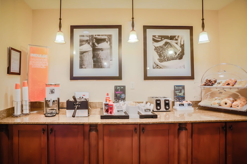 hampton inn and suites by hilton tomball houston nw