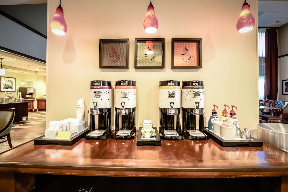 hampton inn and suites by hilton tomball houston nw