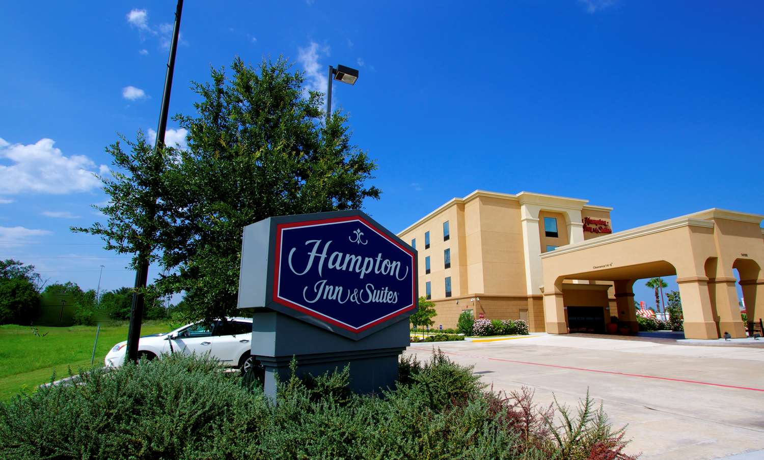hampton inn and suites by hilton tomball houston nw