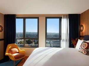 so paris hotel