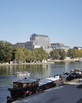 so paris hotel
