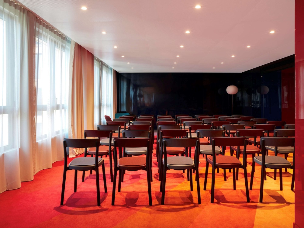 so paris hotel