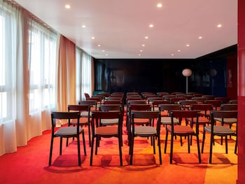 so paris hotel