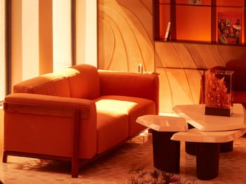 so paris hotel
