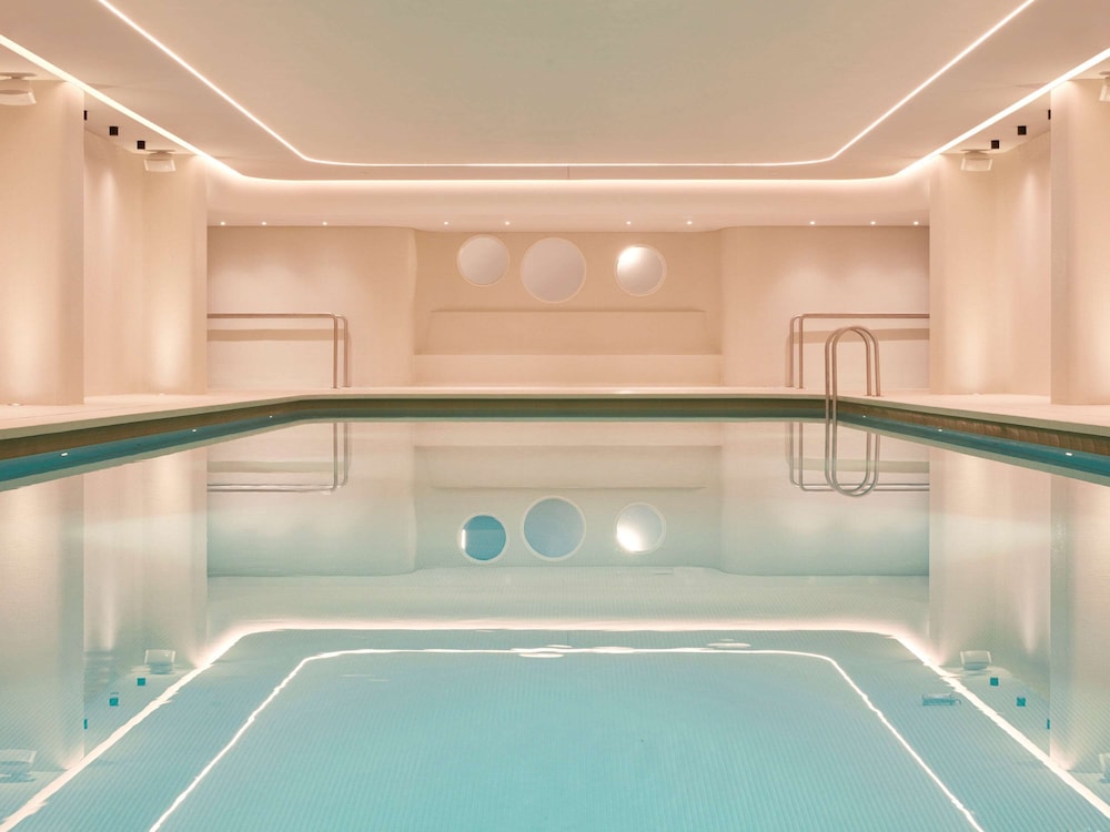 so paris hotel