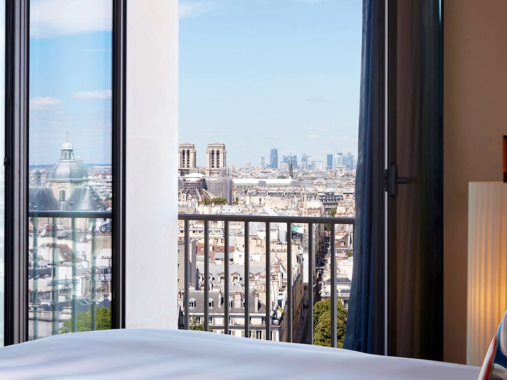 so paris hotel