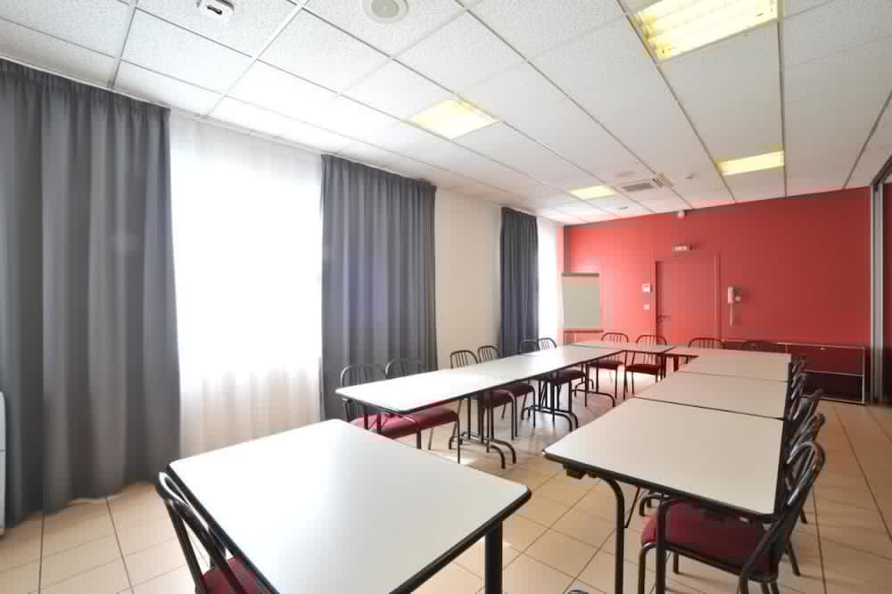 brit hotel confort lyon dardilly