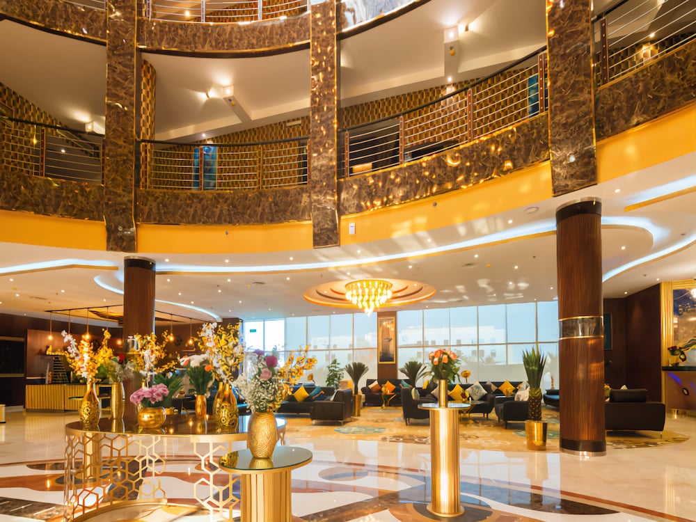 golden ship hotel