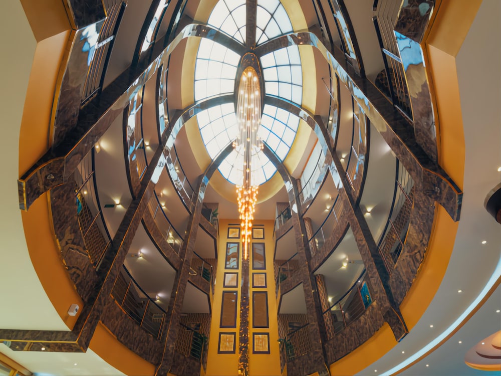 golden ship hotel