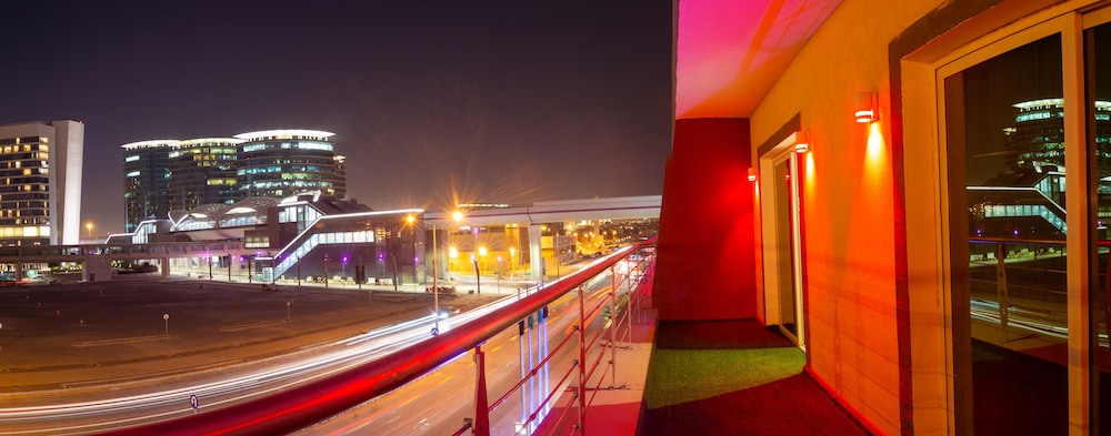 golden ship hotel