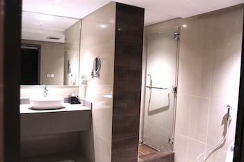 ewaa express hotel olaya