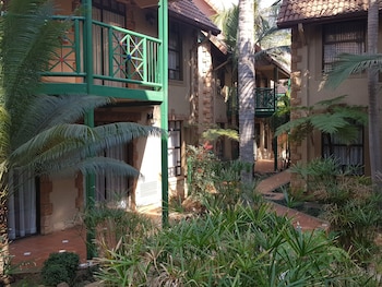 court classique suite hotel