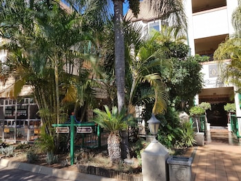 court classique suite hotel