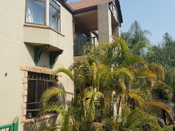 court classique suite hotel