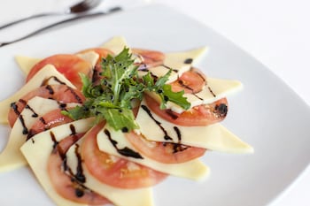 court classique suite hotel