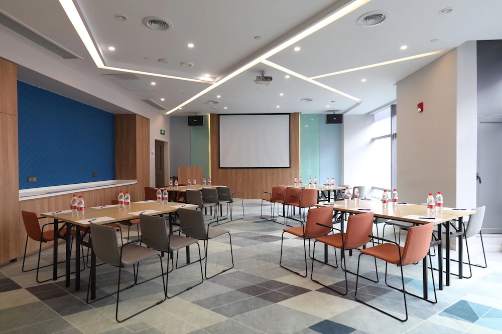 holiday inn express chengdu tianfu airport zone an ihg hotel