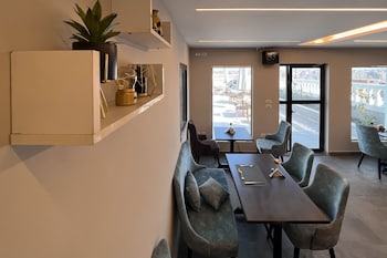 khan duidar inn pyramids view rooftop