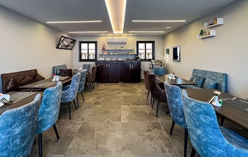 khan duidar inn pyramids view rooftop