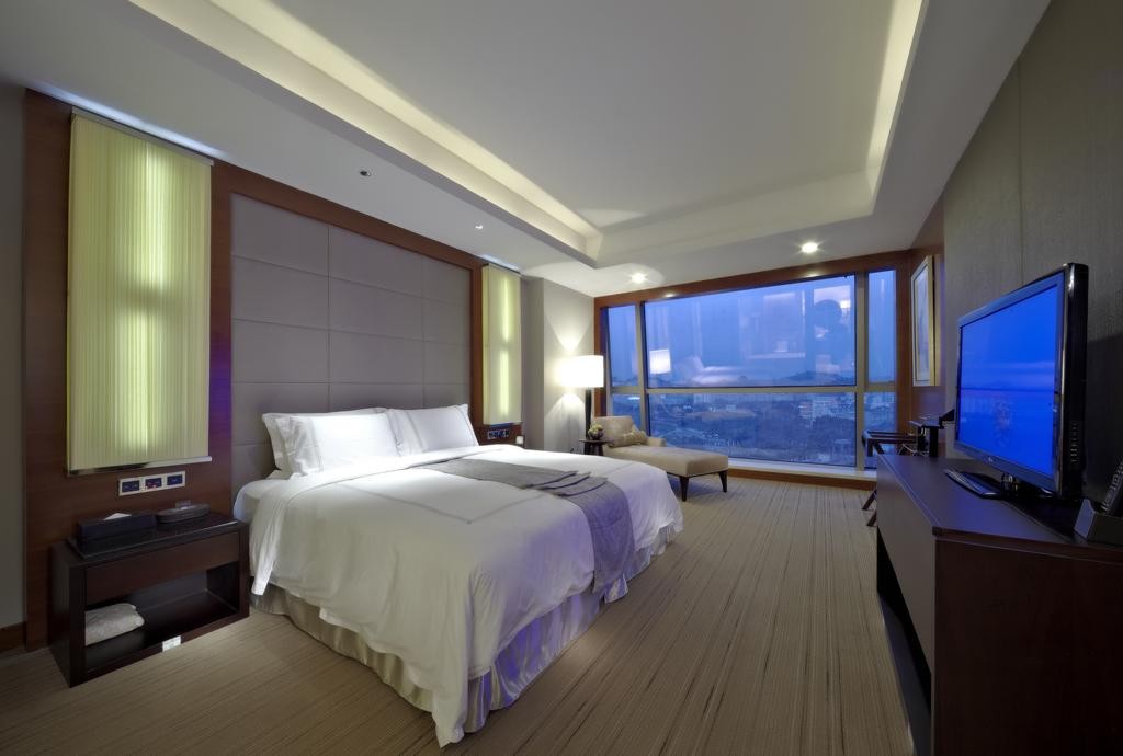 grand skylight international hotel guanlan