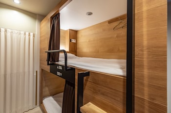 tabist capsulehotel apods himeji station