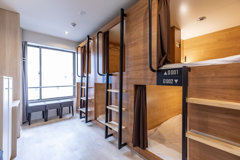 tabist capsulehotel apods himeji station