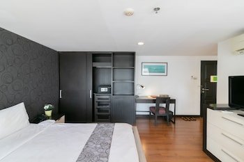 Lily Hotel Bangkok,,3 star