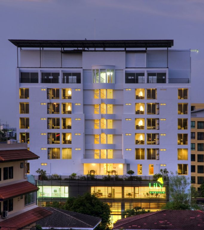 lily hotel bangkok
