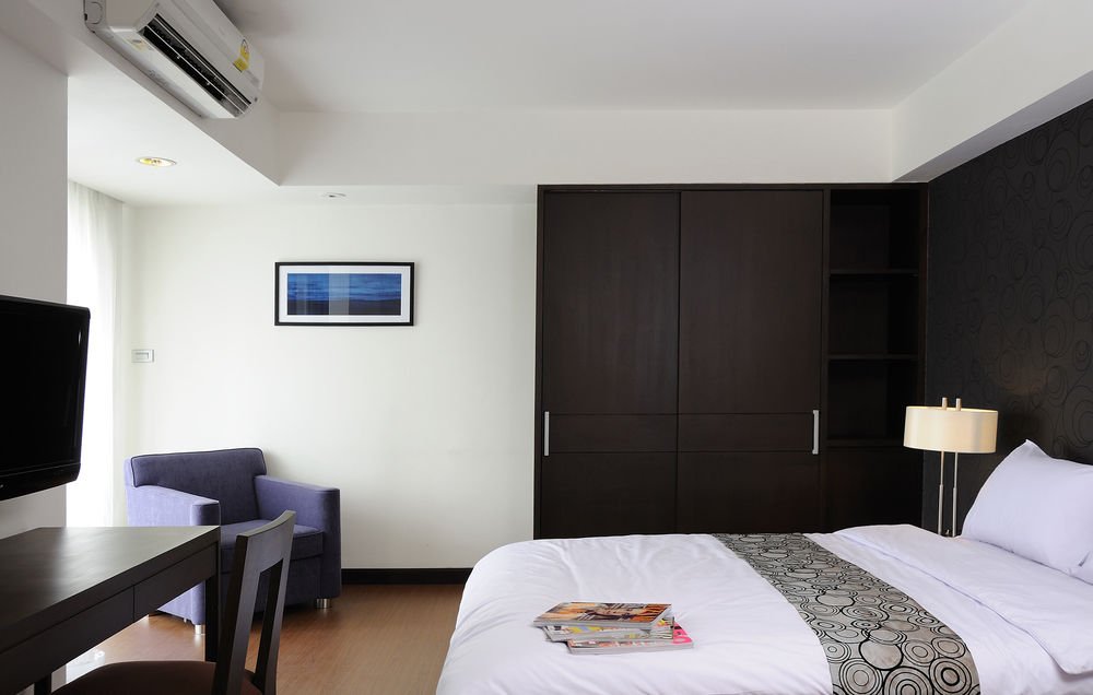 lily hotel bangkok