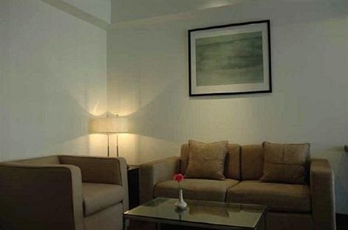 lily hotel bangkok