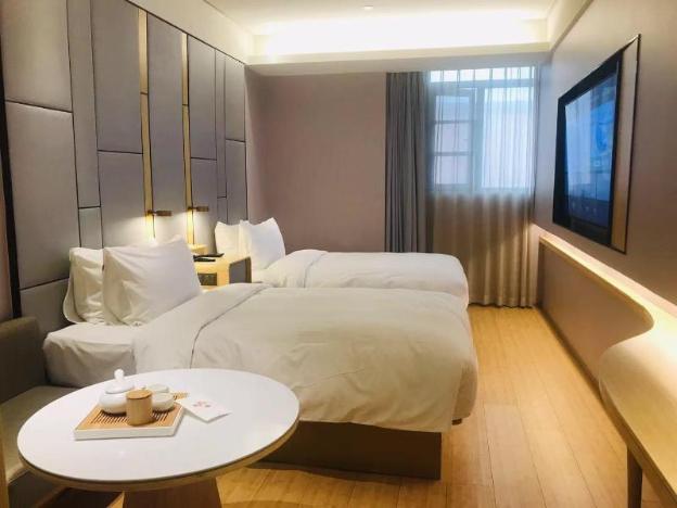ji hotel shanghai meilan lake luxiang road
