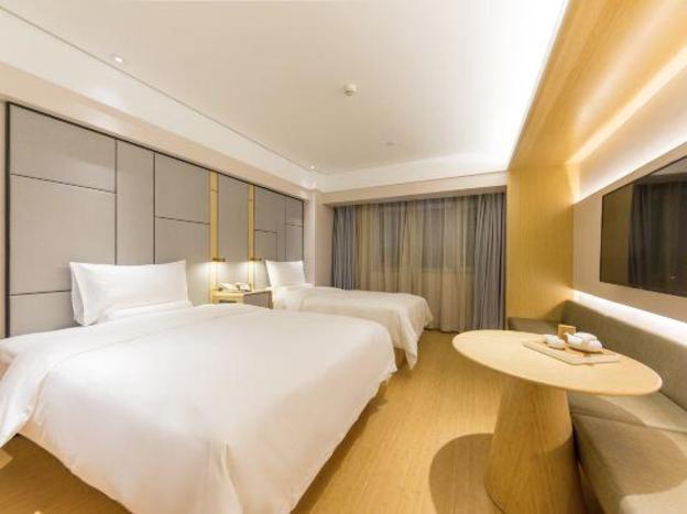 ji hotel shenyang qigong street metro station