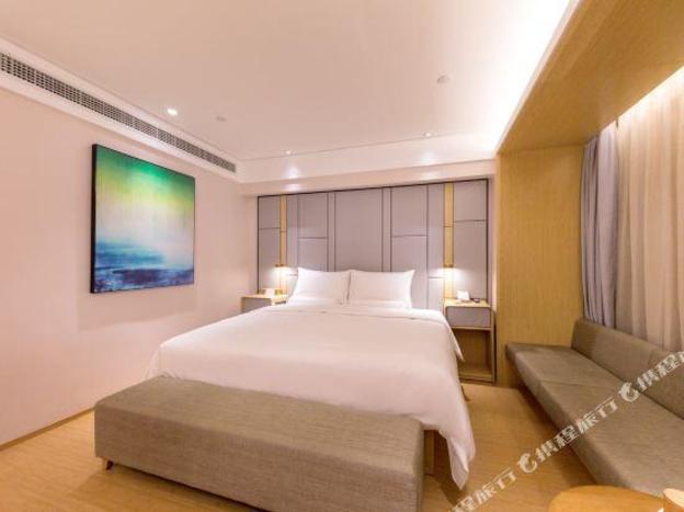 ji hotel shenyang qigong street metro station