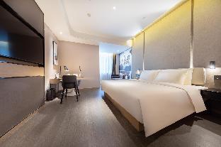 nanchang high tech aixihu atour hotel